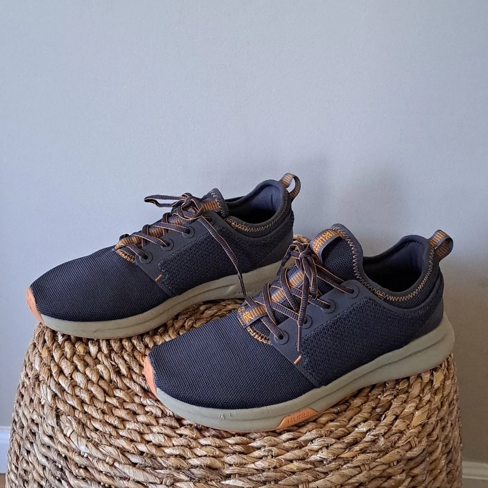 KURU Womens Atom Kurocloud Athletic/Training/Gym Smoke Grey Knit‎ Sneakers 9.5